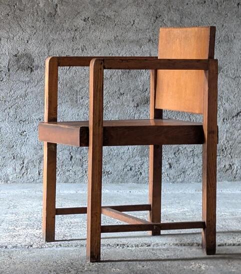 bauhaus style armchair