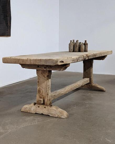 Bleached monoxyle top farm table